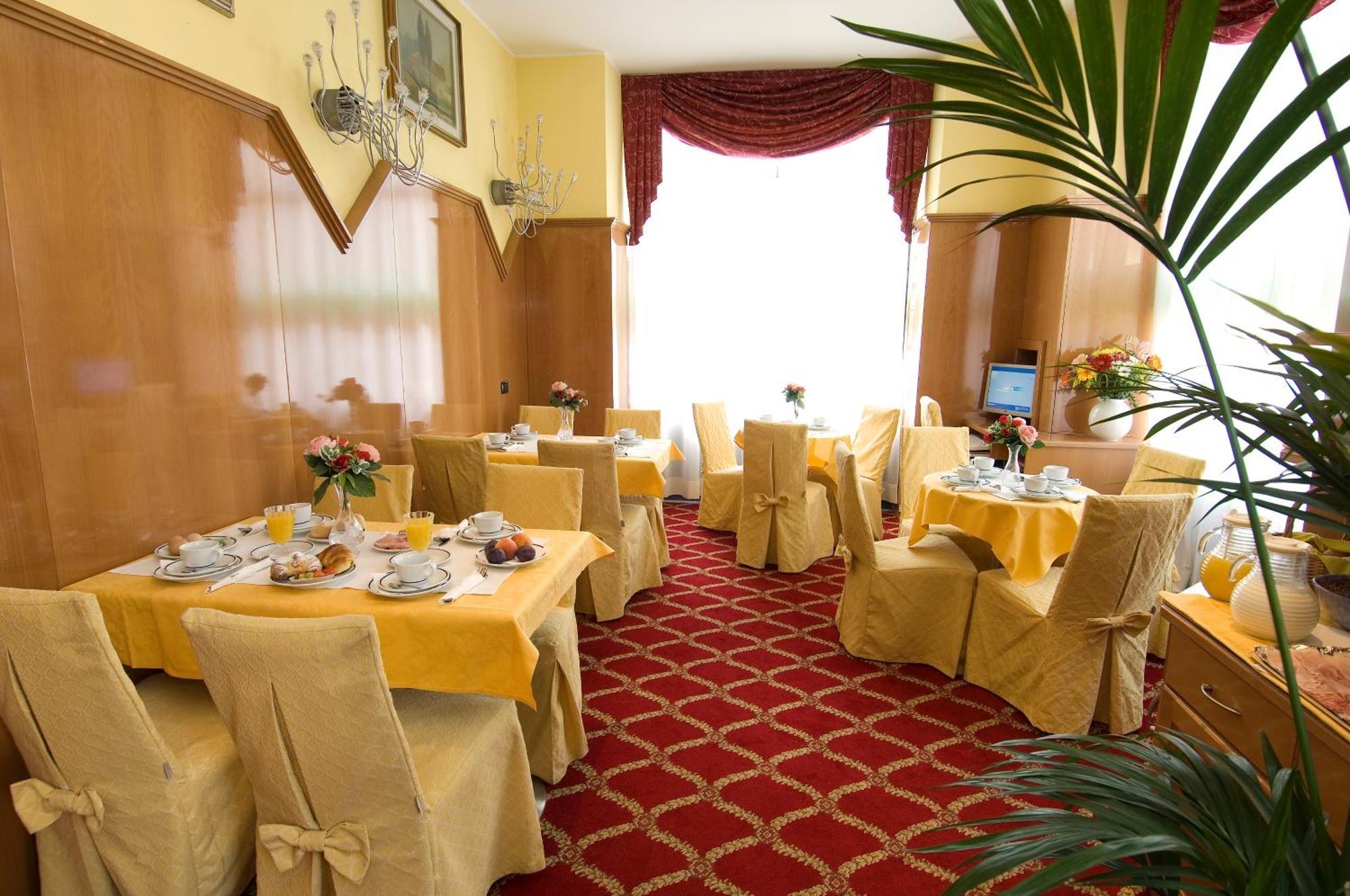 Hotel Cinque Giornate — Fotos 2